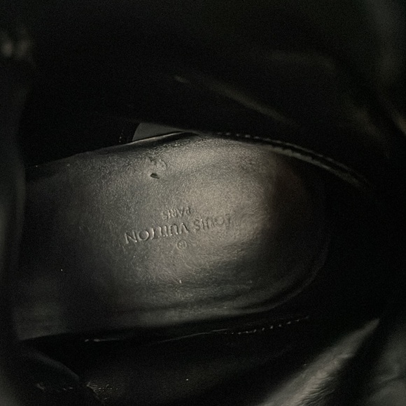 LOUIS VUITTON BOOT - Picture 5 of 10